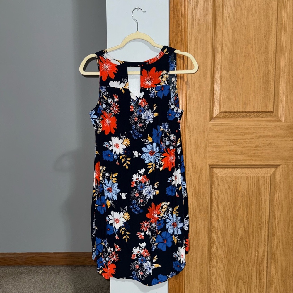 Old Navy Navy Blue Floral Lightweight Sleeveless Mini Dress Women’s Size Medium - Picture 2 of 3
